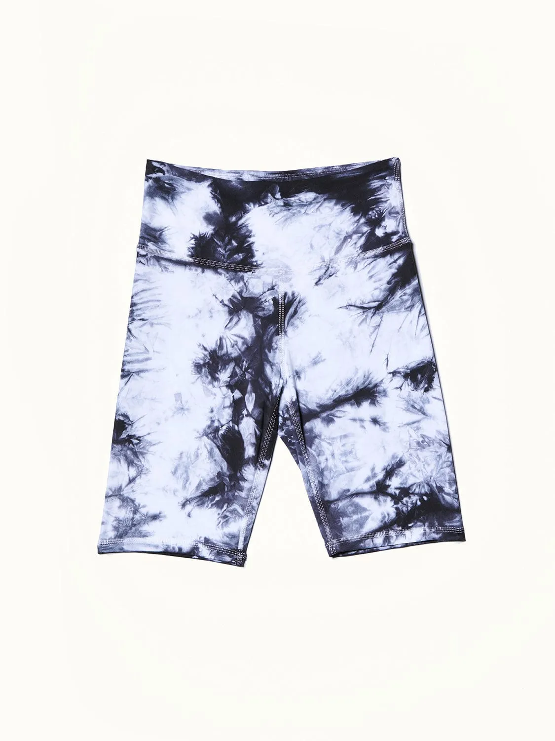 ALAMAE Women's Dani Tie-Dye Biker Short in Black