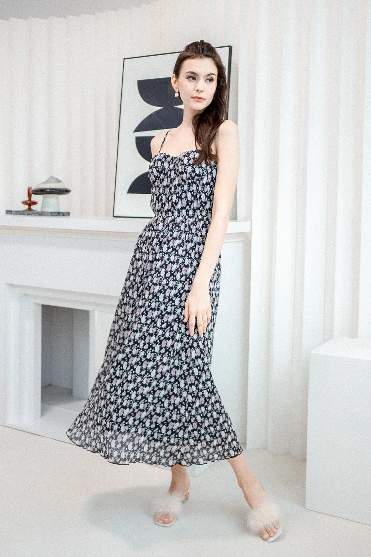 AMARIS PLEATED FLORAL MAXI IN BLACK