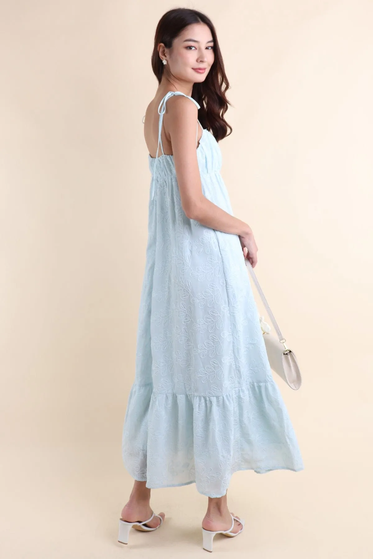 AMOUR TEXTURED MAXI DRESS IN ICE BLUE