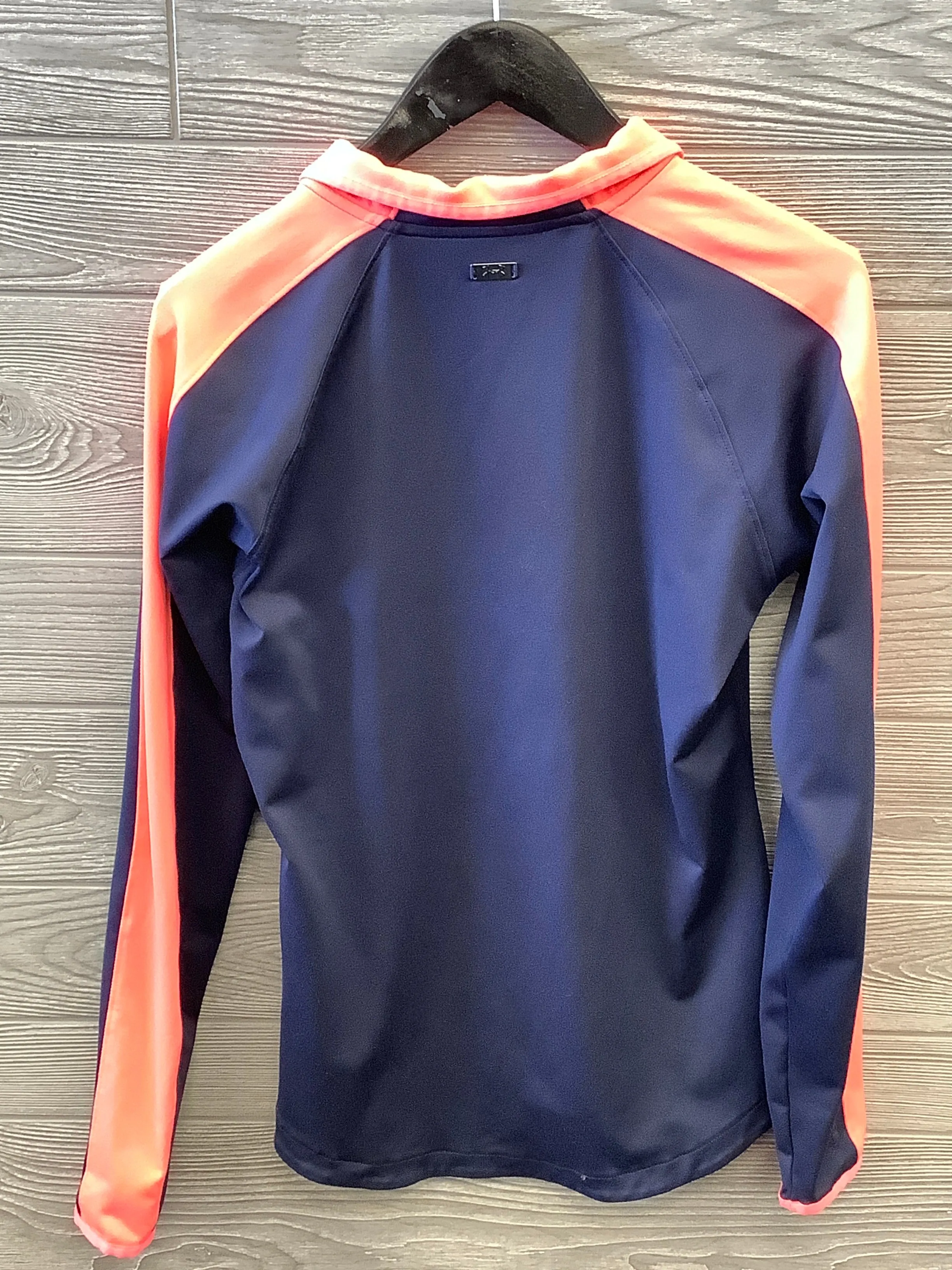 Athletic Top Long Sleeve Collar By Under Armour  Size: S