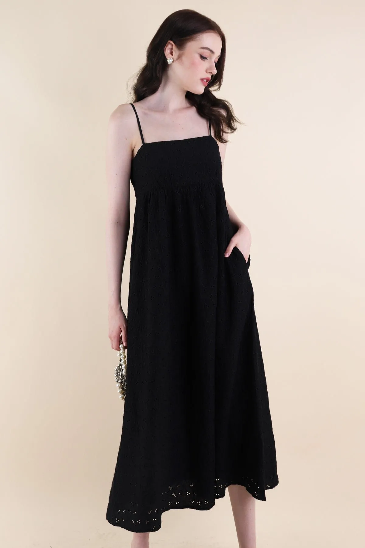 BELLA EMBROIDERY DRESS IN BLACK