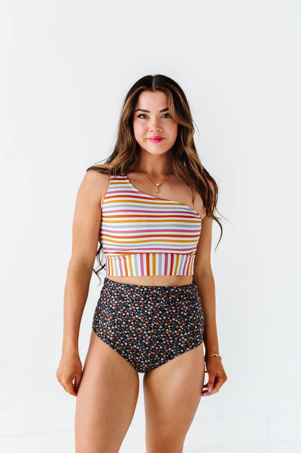 Boardwalk High Waisted Bottoms in Ditsy Daisy