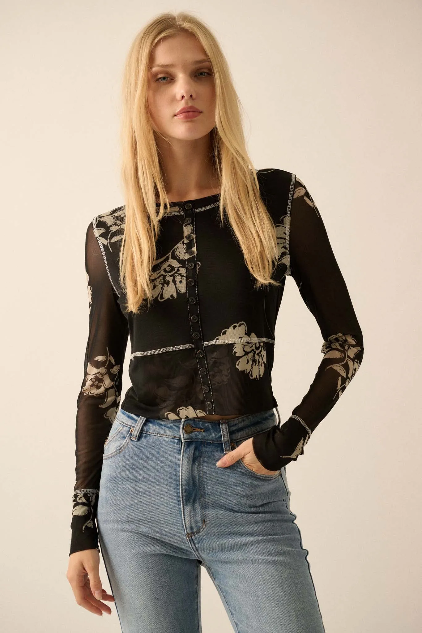 Deco All Day Floral Mesh Button-Trim Top