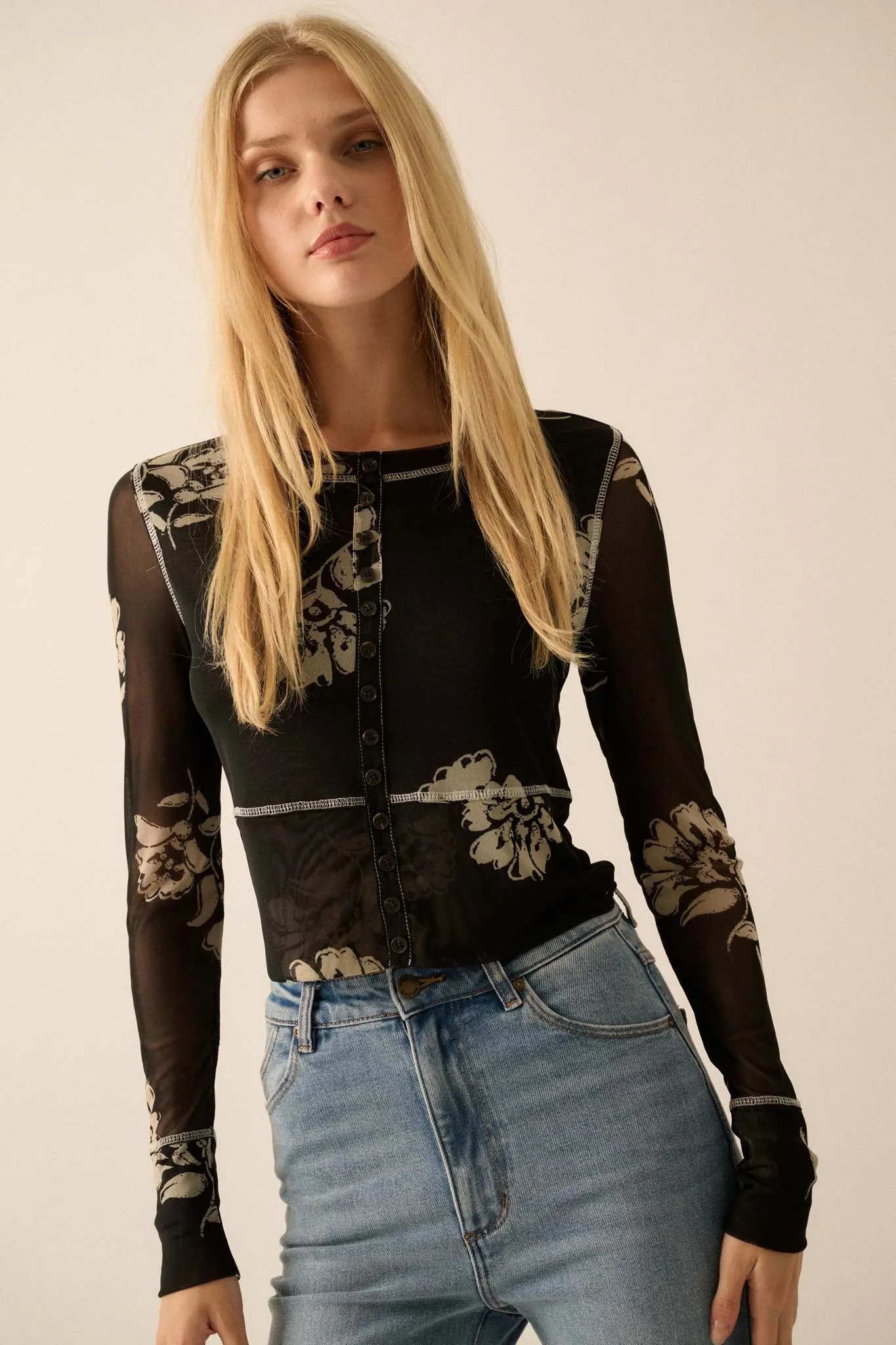 Deco All Day Floral Mesh Button-Trim Top