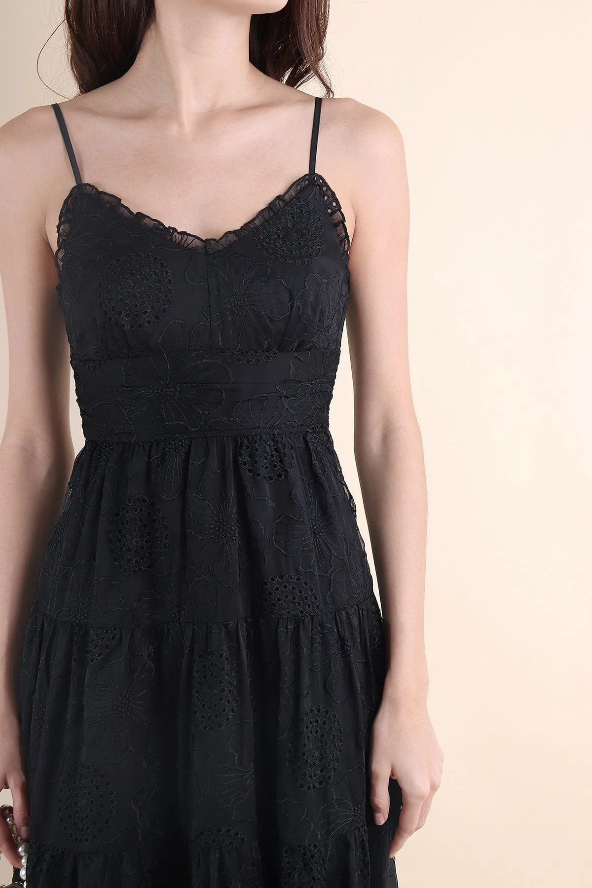 DREAM EMBOSSED MAXI DRESS IN BLACK