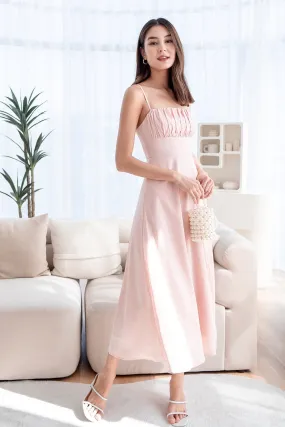 EVELIA RUCHED MAXI DRESS IN PINK