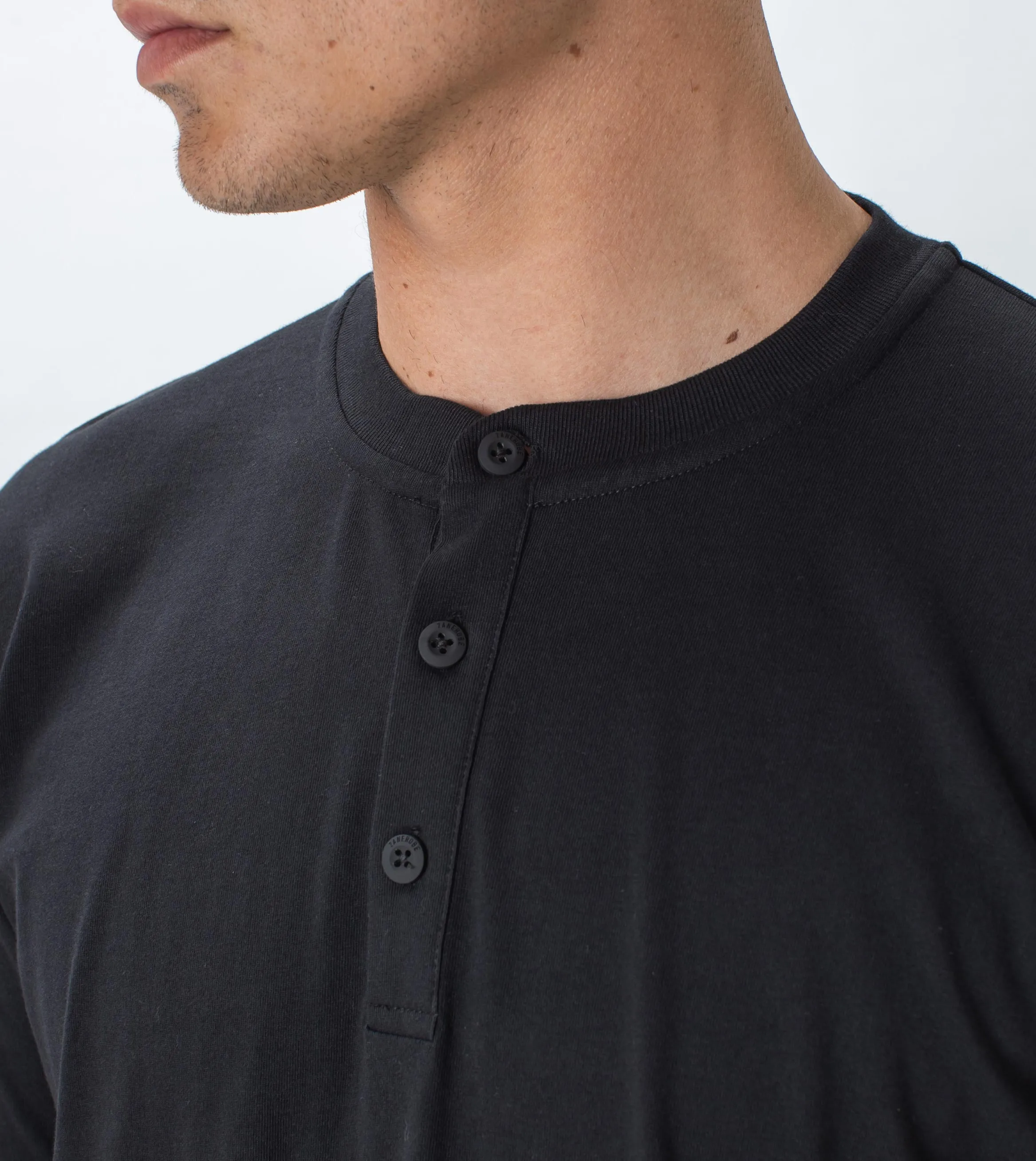 Henley LS Tee Black