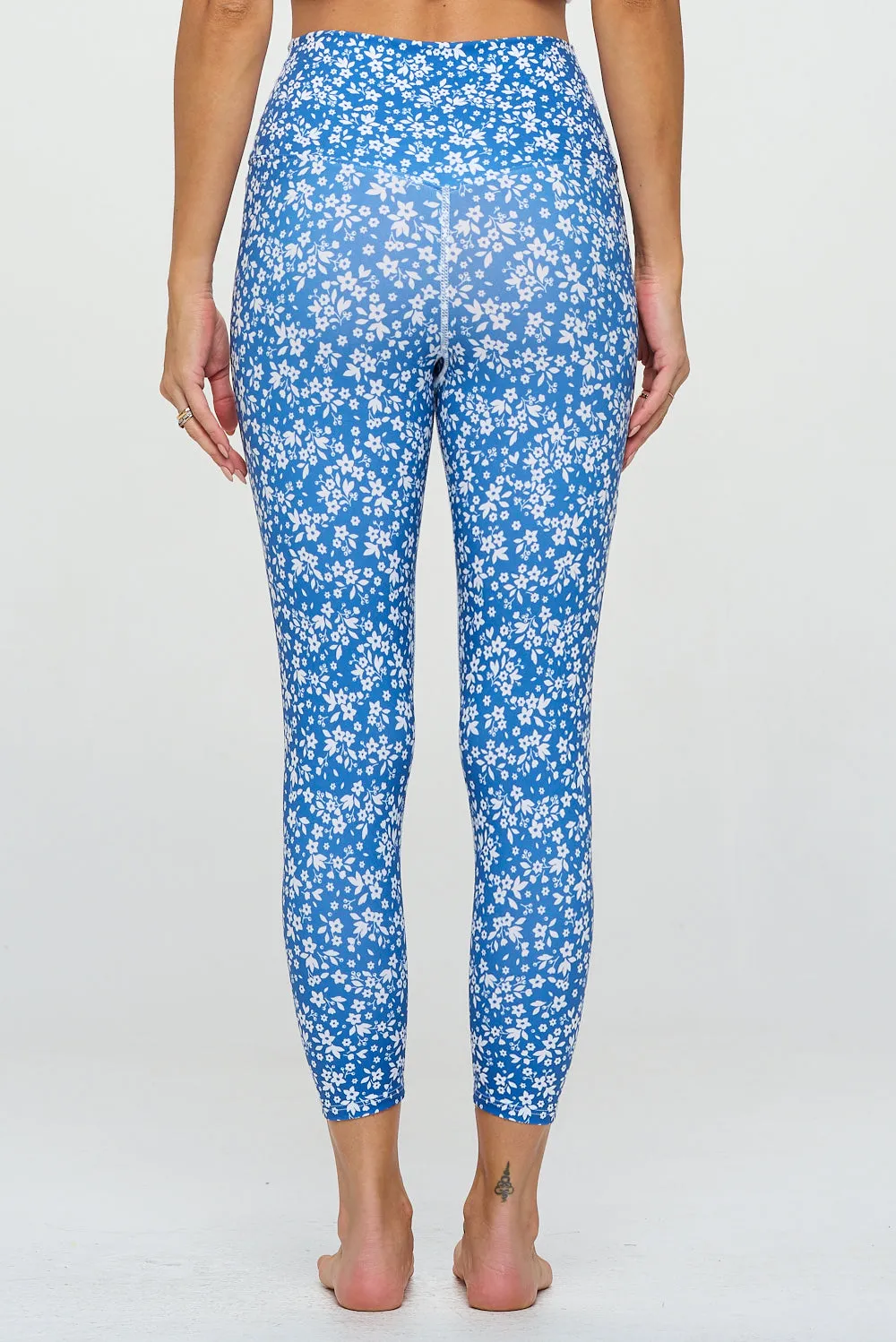 Kate - Ditsy Blue Sky - Cross Over - Capri Legging (High-Waist)