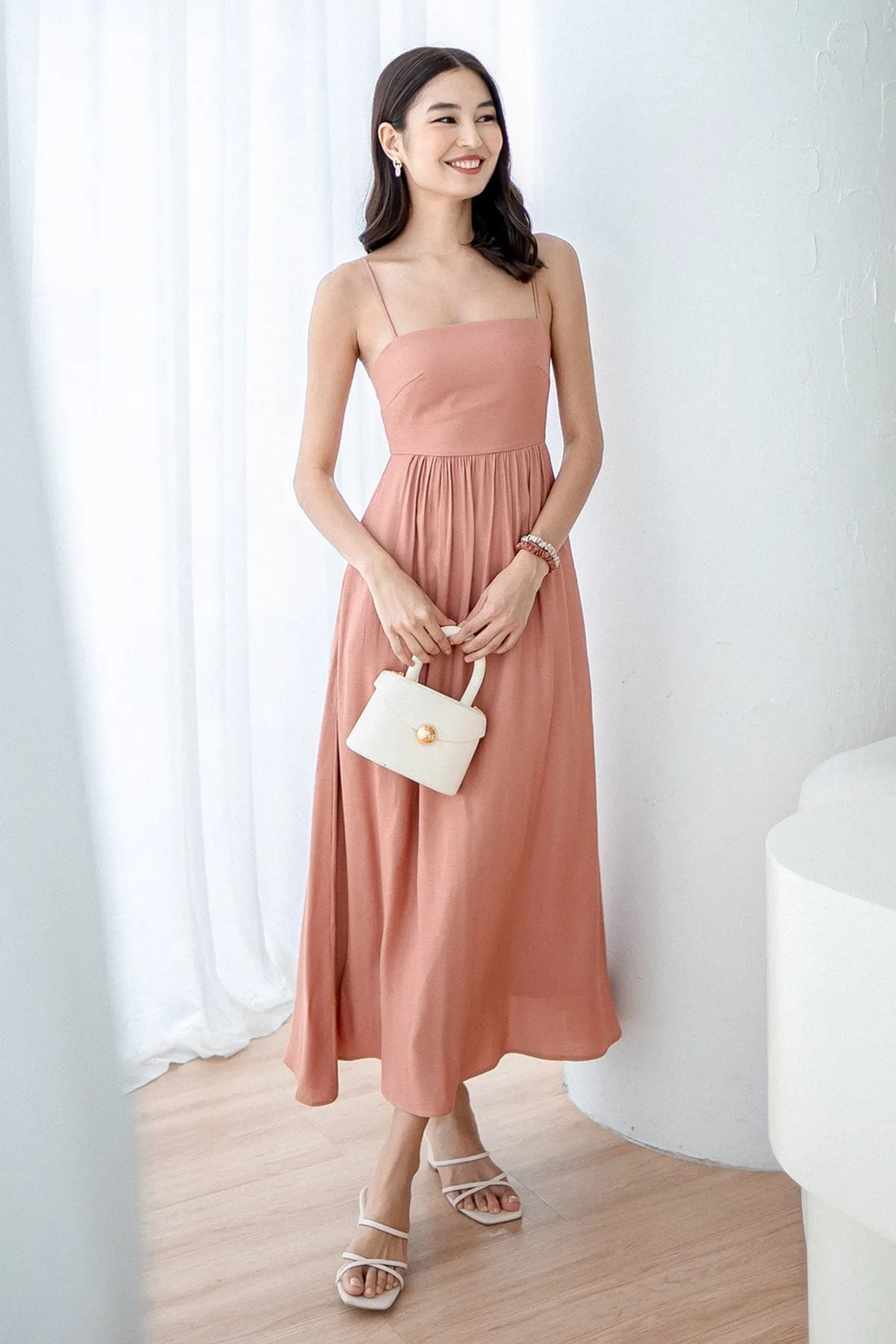 KOMMA MAXI DRESS IN RUST