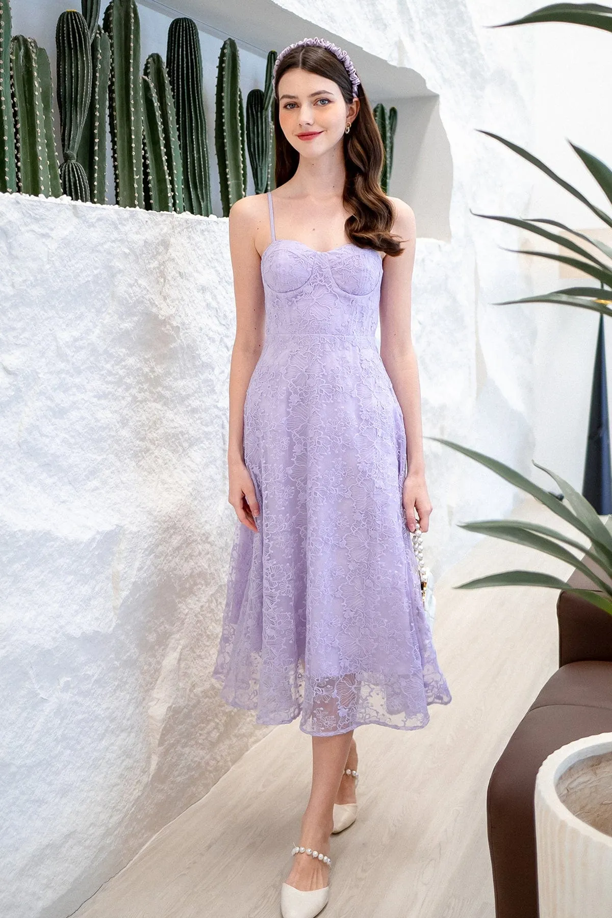 LAVIN LACE EMBOSSED MAXI IN LAVENDER