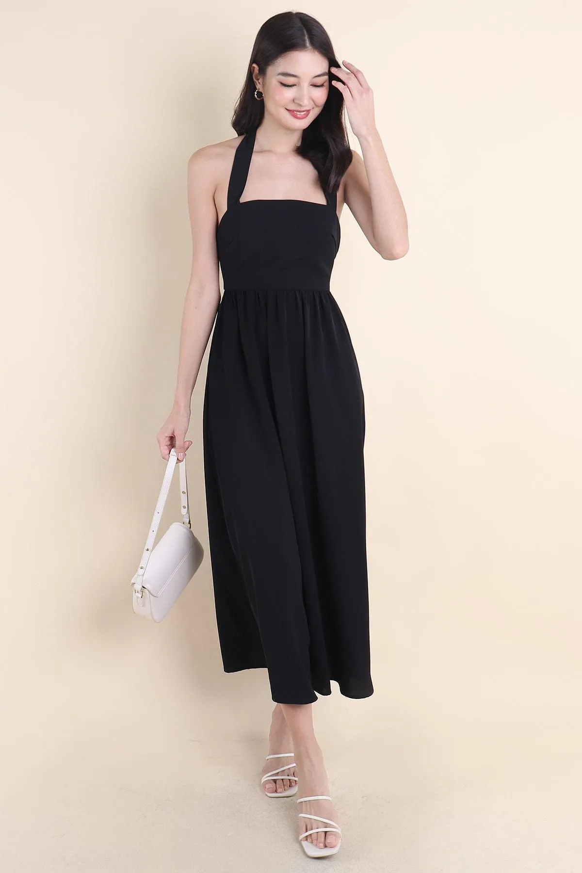 LOHAN TIE-BACK MAXI DRESS IN BLACK