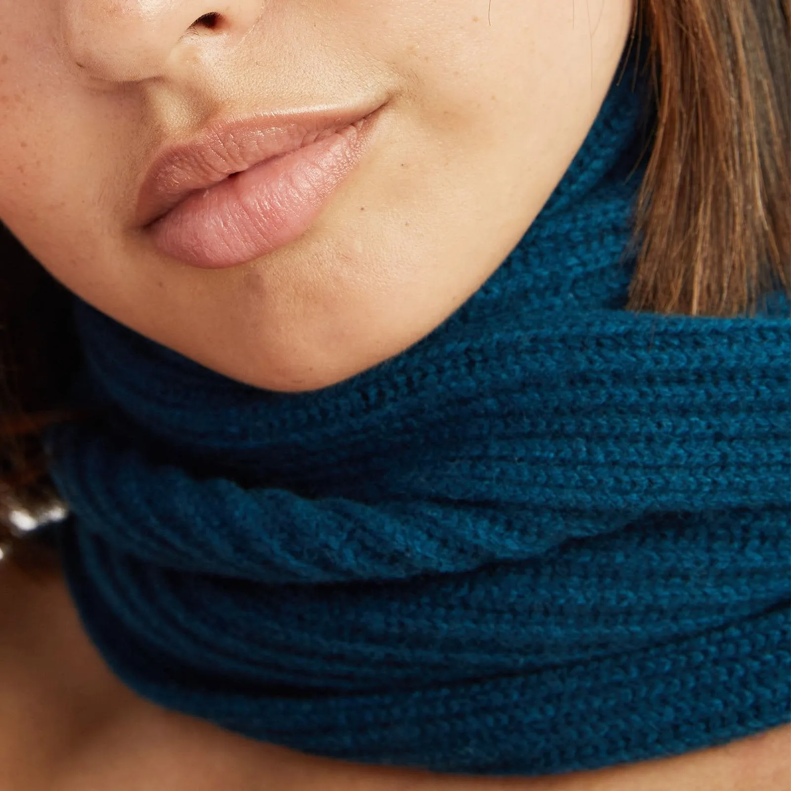 Luxe Cashmere Ribbed Scarf