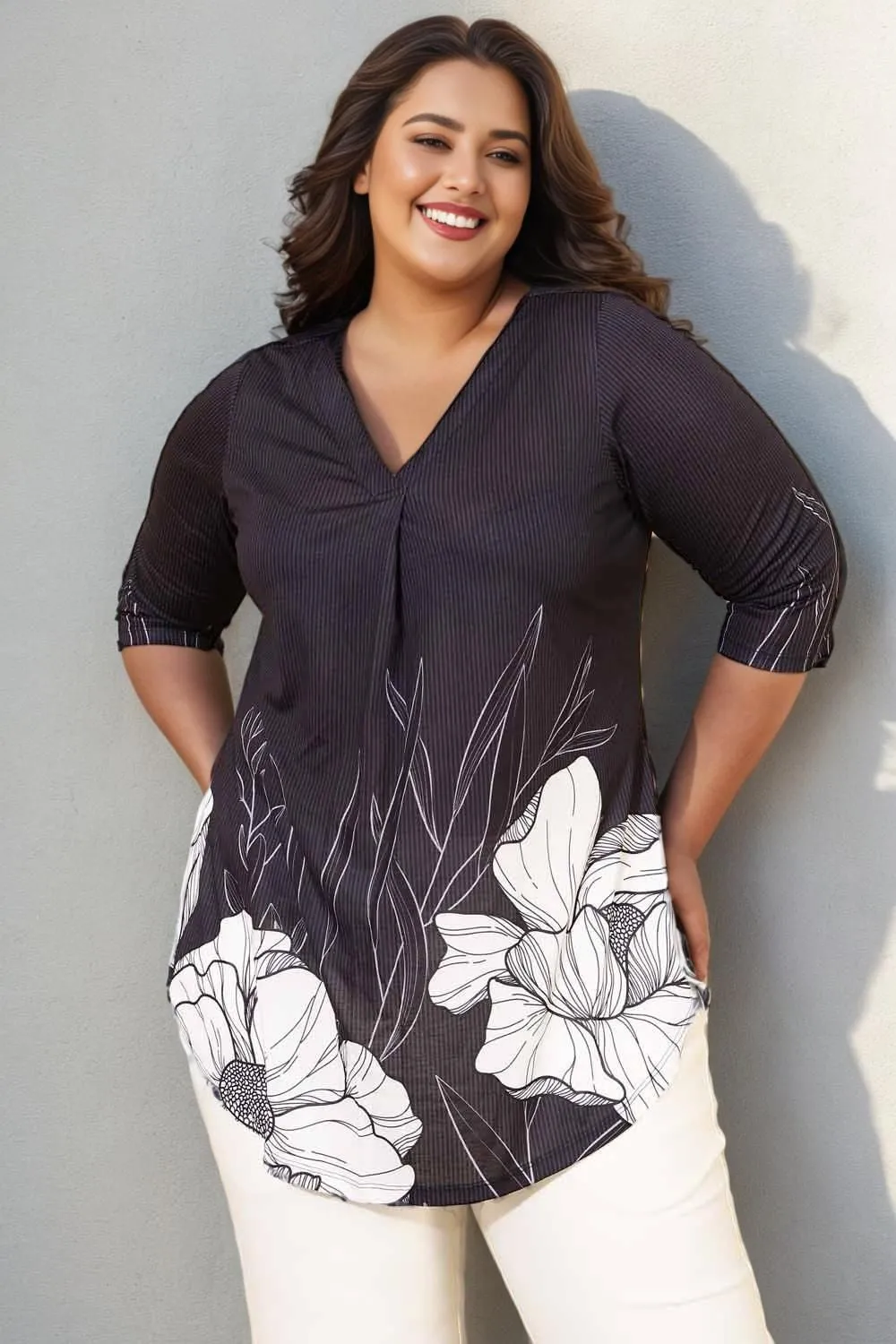 Plus Size Black White Floral Print Centre Pleat Top