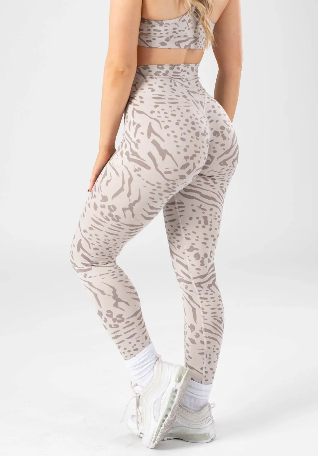 Reluna Crossover Sculptseam™ Legging Snow Leopard