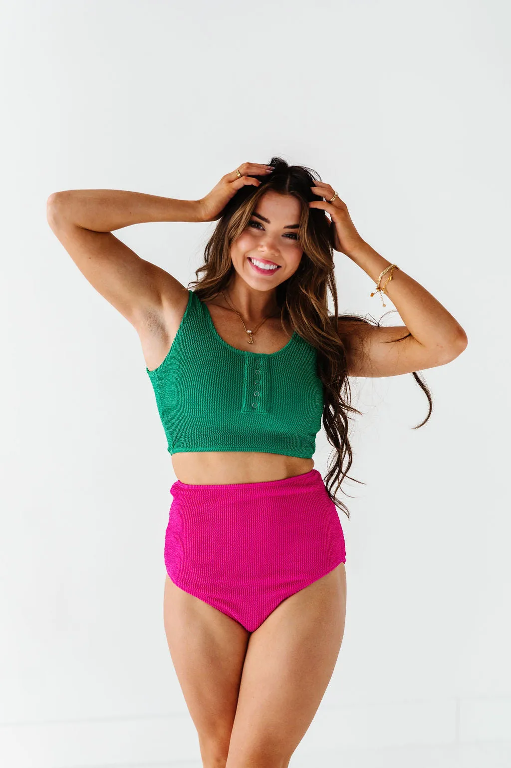 Surfer Crop in Kelly Green