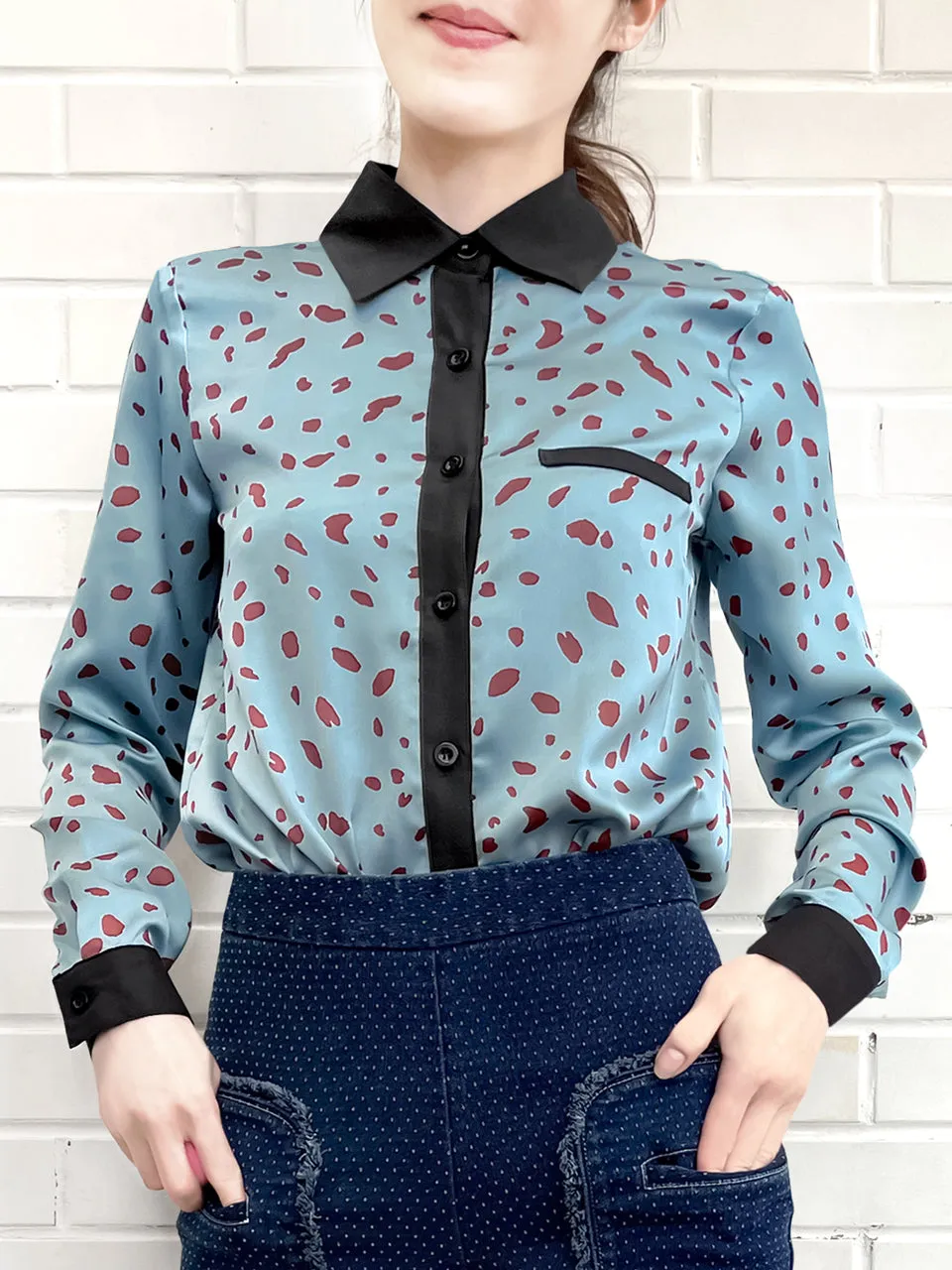 Surprise Sale! Irregular Dotty Print Contrast Detail Blouse (With Camisole Lining)